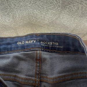 light blue skinny jeans